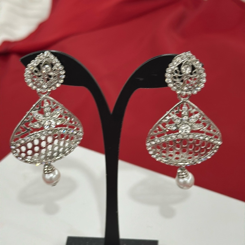 Jumka pearl Earrings